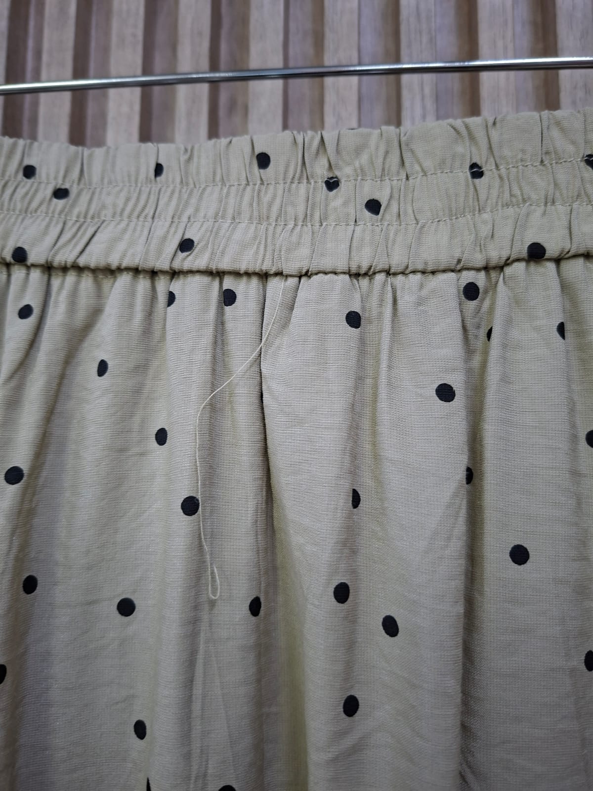 Set M5325SE Brisa. Modelo De Falda Y Blusa, Super Femenino, Comodo, Fresco, La Blusa Tiene Corte Crop Top Con Ajustadores A Los Lados, Se Pueden Usar Las 2 Piezas Juntas O Separadas.