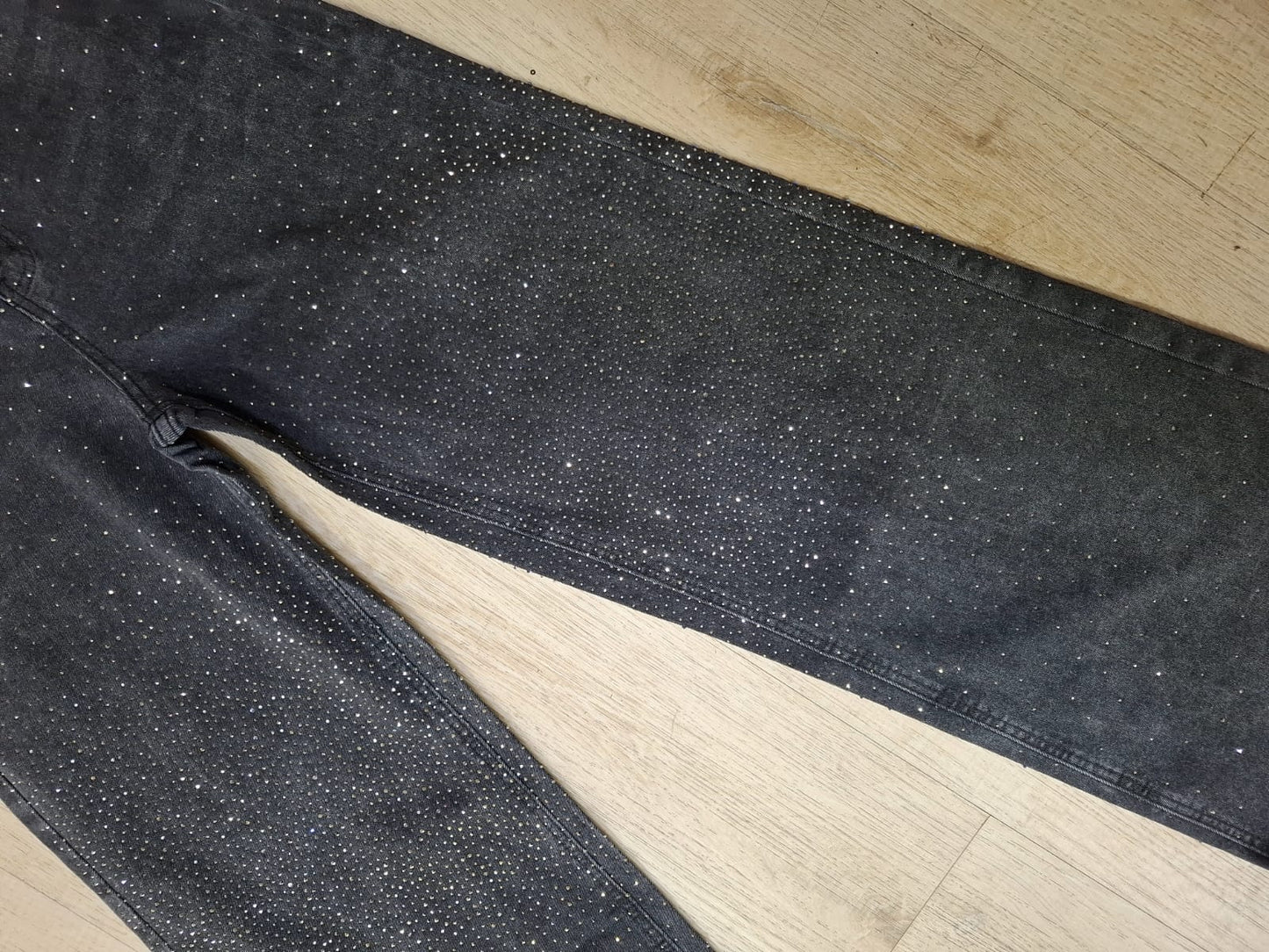 Pantalon T7056 Brillos Talla 5-15 Mezclilla Oscura Con Brillos En La Parte De Enfrente Corte Recto Para Petit y Curvy Moda Femenina Mexicana Tendencia Casual Para El Dia a Dia Viral