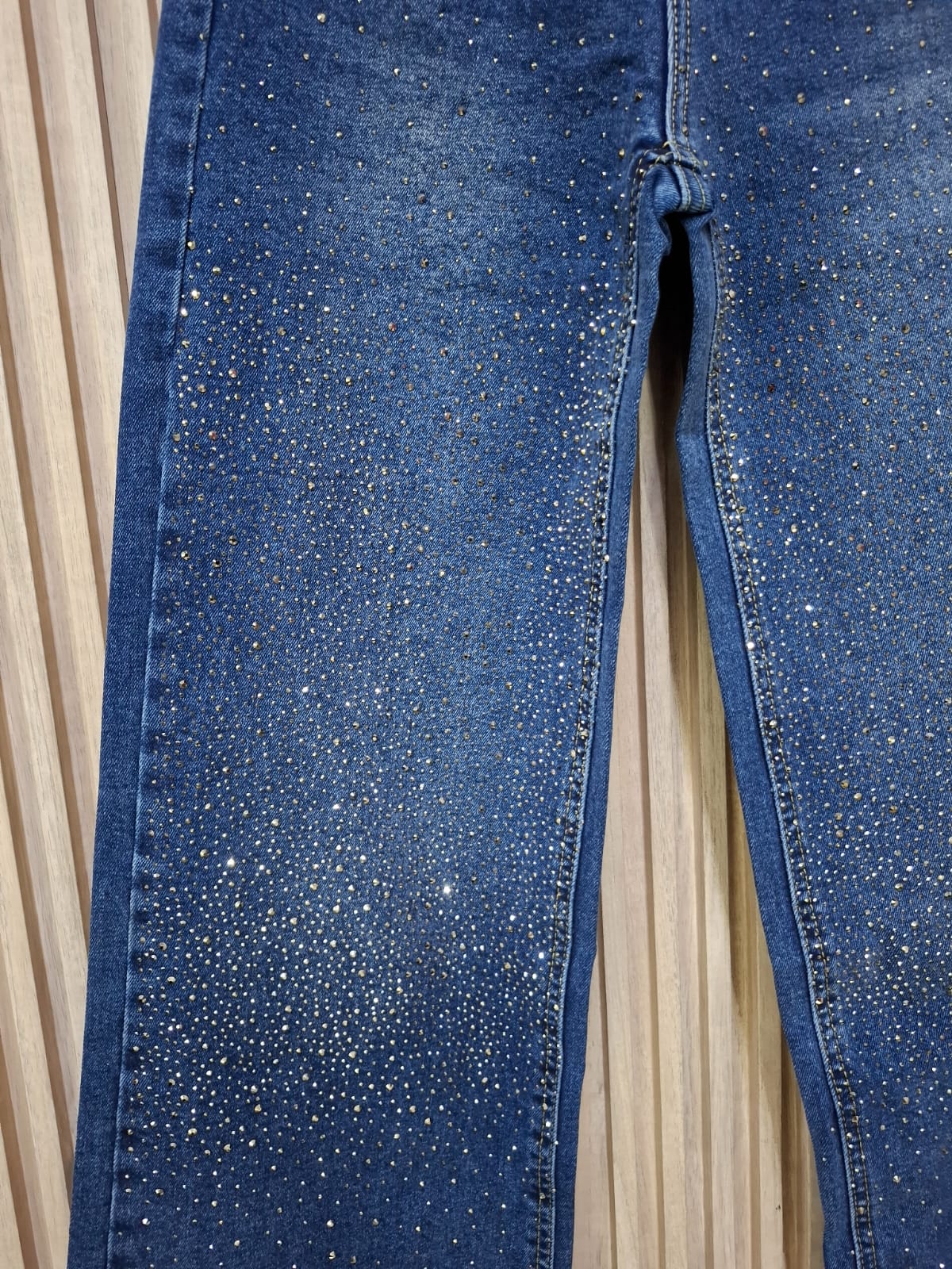 Pantalon T7078 Con Brillos En La Parte De Enfrente Bolsas Funcionales Corte Recto Tallas 3-13 Denim Azul Mezclilla  Oscuro  Moda Femenina Elegante Casual Viral tendencia Petit y Curvy Uso dia a dia