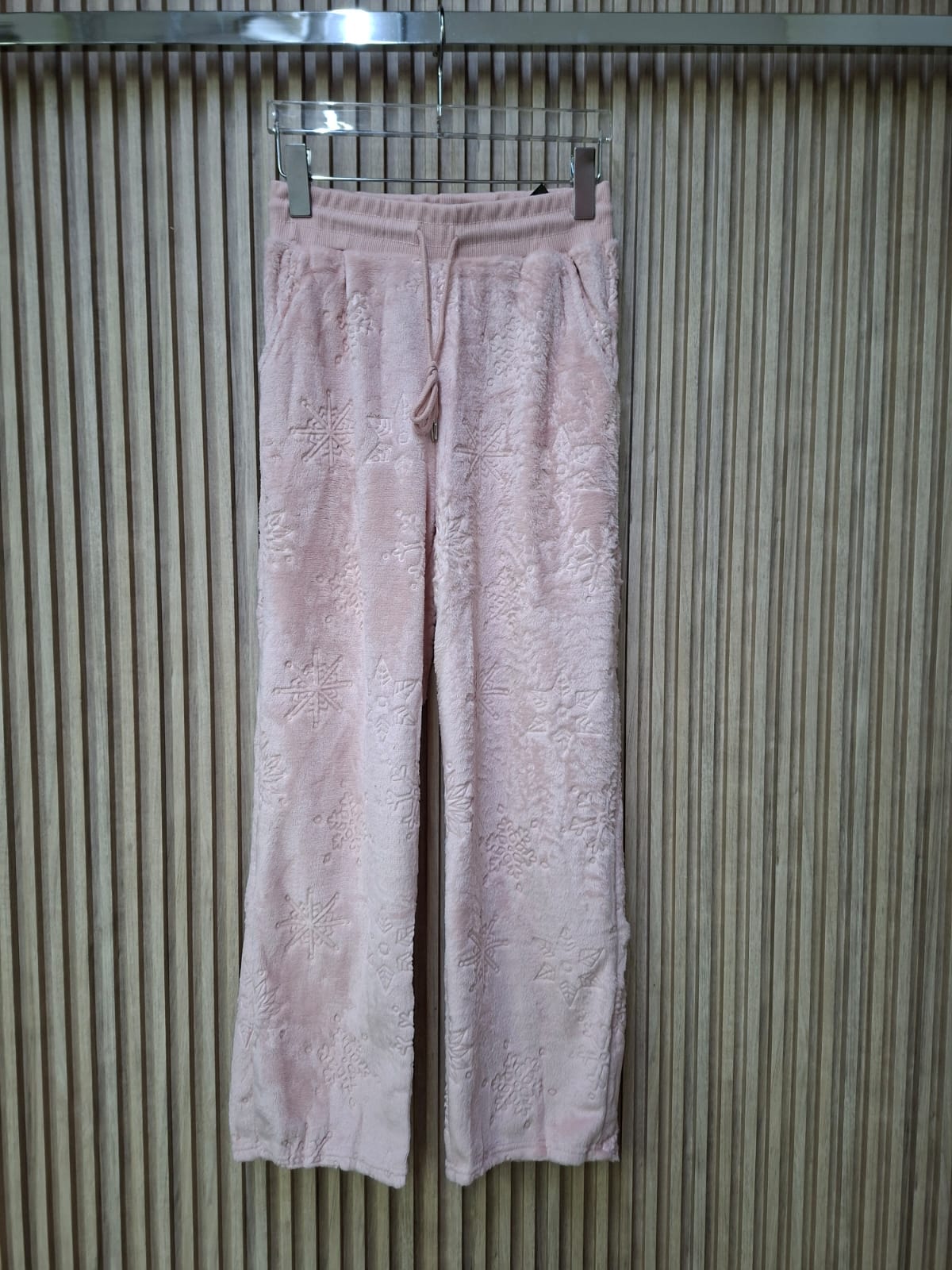 Pantalon Copo P95785 Talla Compartida S/M y G/XL Con jareta Ajustable Diseño De Copo De Nieve Ideal Para El Invierno