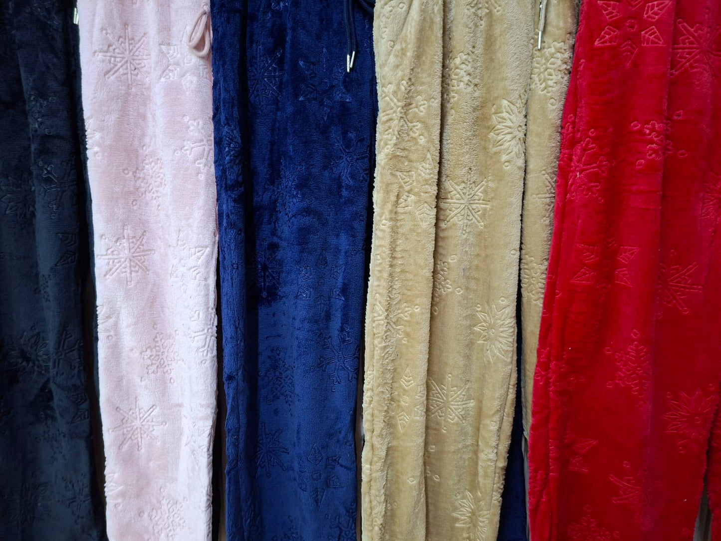 Pantalon Copo P95785 Talla Compartida S/M y G/XL Con jareta Ajustable Diseño De Copo De Nieve Ideal Para El Invierno