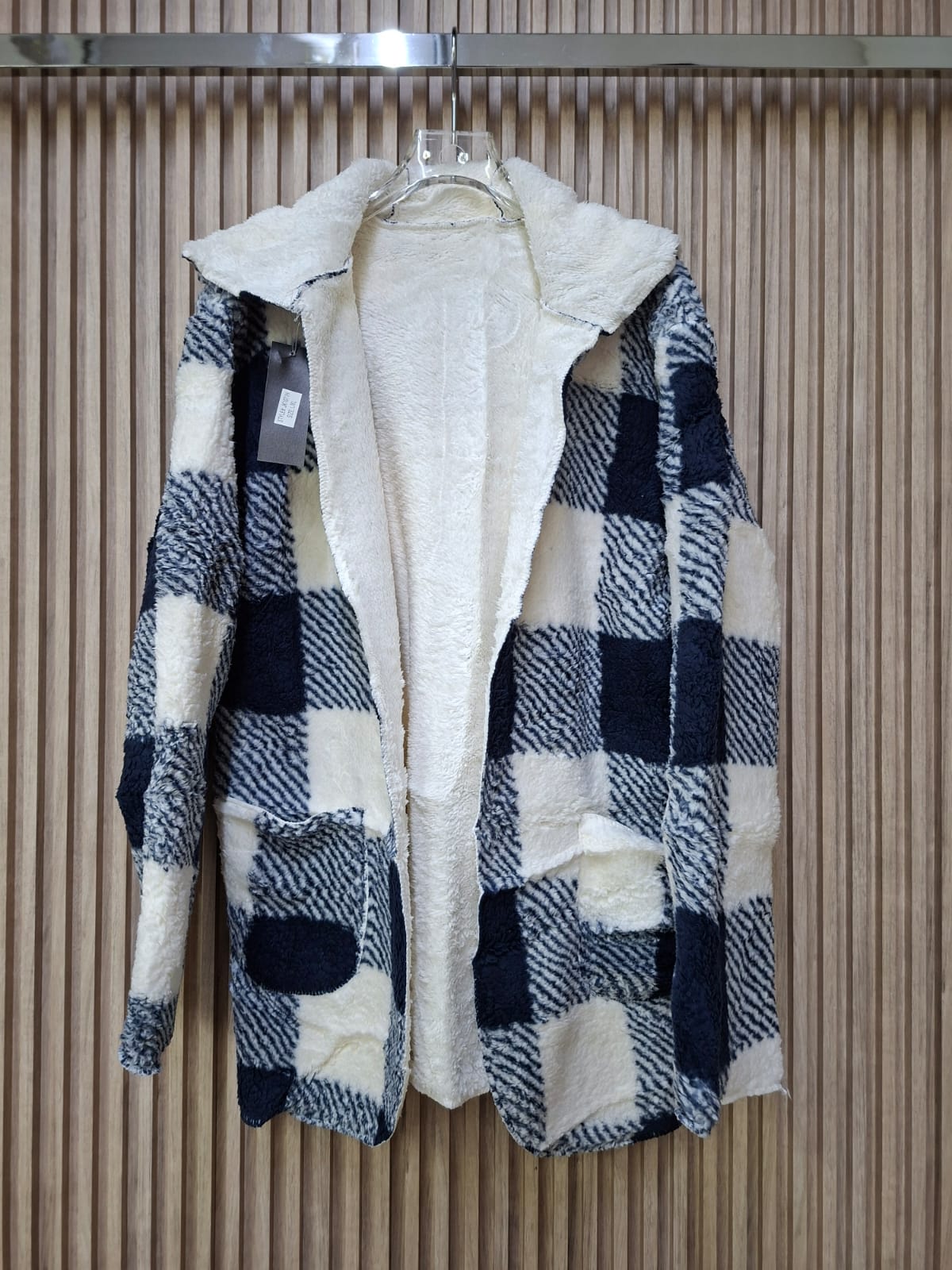 Abrigo Kang JK1071H Talla S M G y XL Para Petit Curvy Ideal Para Invierno Largo  Aborregado Con Bolsas Funcionales Viral Moda Mexicana Tendencia Casual Elegante Para El Dia Dia