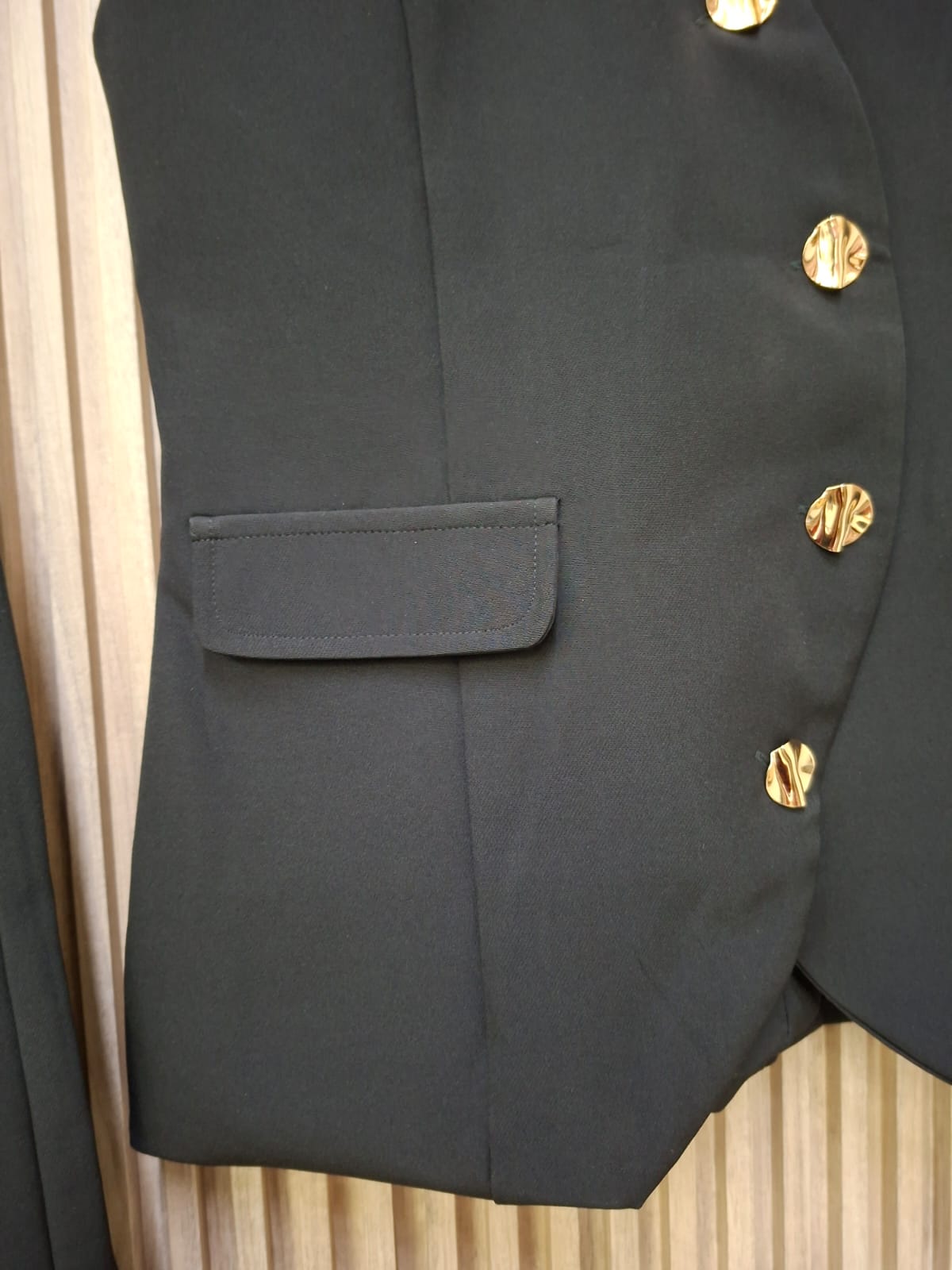 Set Doris Talla Compartida 2PZS Con Bolsas a los costados Moda Tendencia Con Botones Para Petit y Curvy