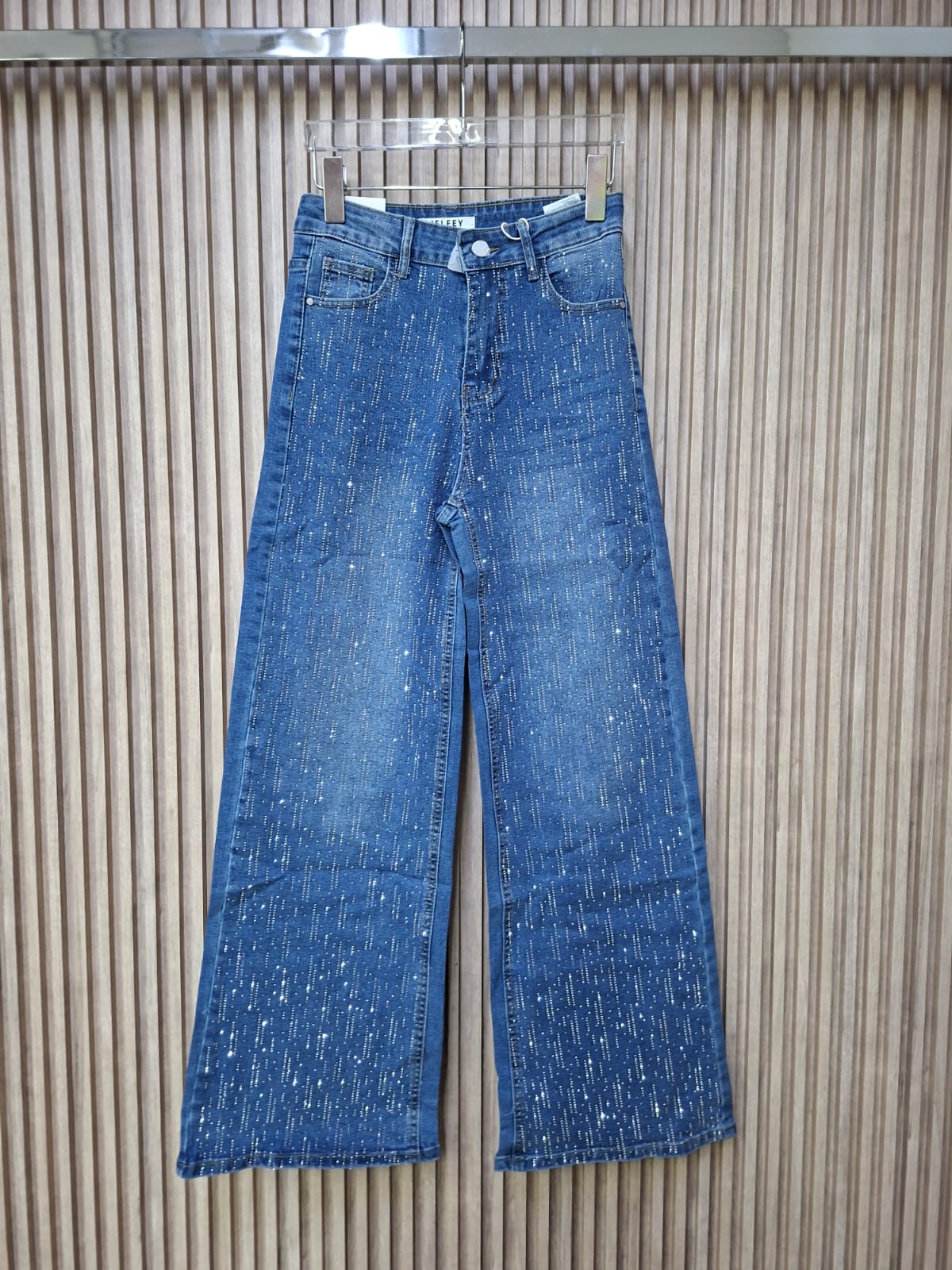 Pantalon T7050 Denim Con Brillos Corte Recto Con Bolsas Funcionales Jeans Petit Curvy Moda Femenina Tendencia Viral Adaptable