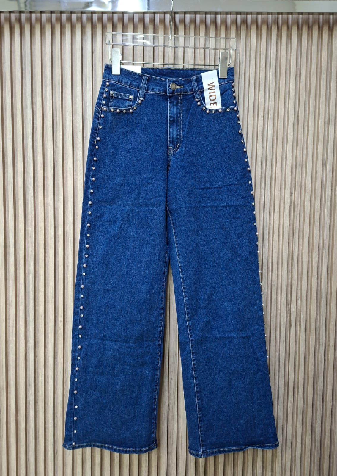 Pantalon DF175 Con Estoperol y Perlas Bolsas Funcionales Mezclilla Oscura Talla 3-13 Corte Recto Moda Femenina Tendencia Viral Petit Curvy