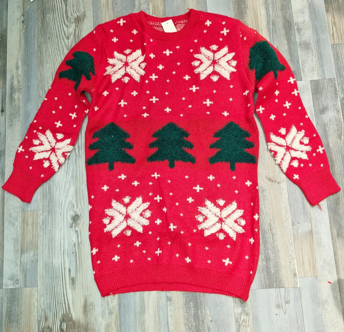 Suéter Navideño Lussi  De Pinos y Copos Unitalla Perfecto Para Esta Temporada Navideña Para El Dia a Dia Casual Cómodo Moda Femenina Mexicana