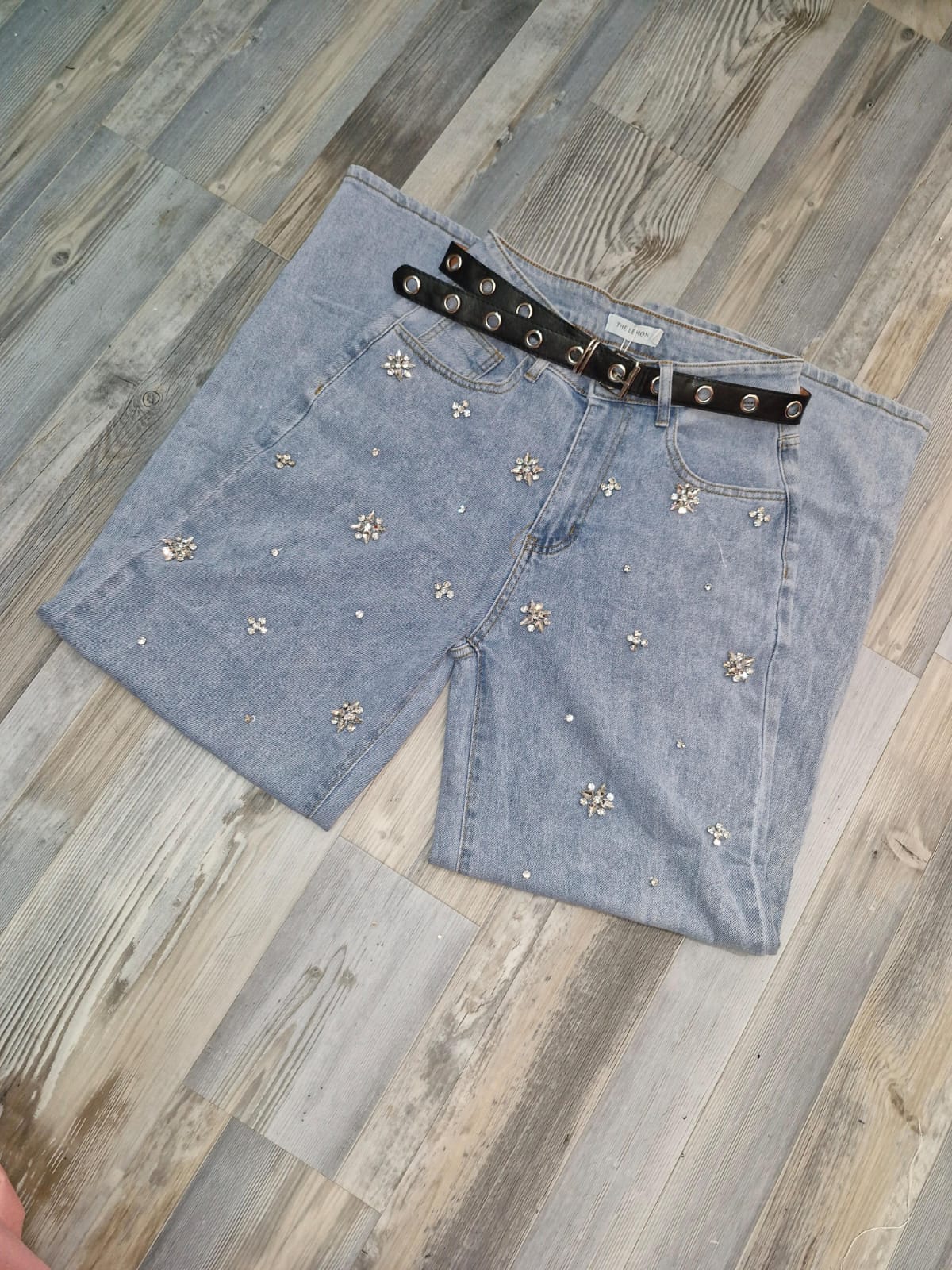 Pantalón LM1081 Mezclilla Oscuro y Claro Tallas M y L  Petit Curvy Ideal Para Uso Diario Casual Con Flores De  brillos Platas Moda Femenina Mexicana Viral tendencia