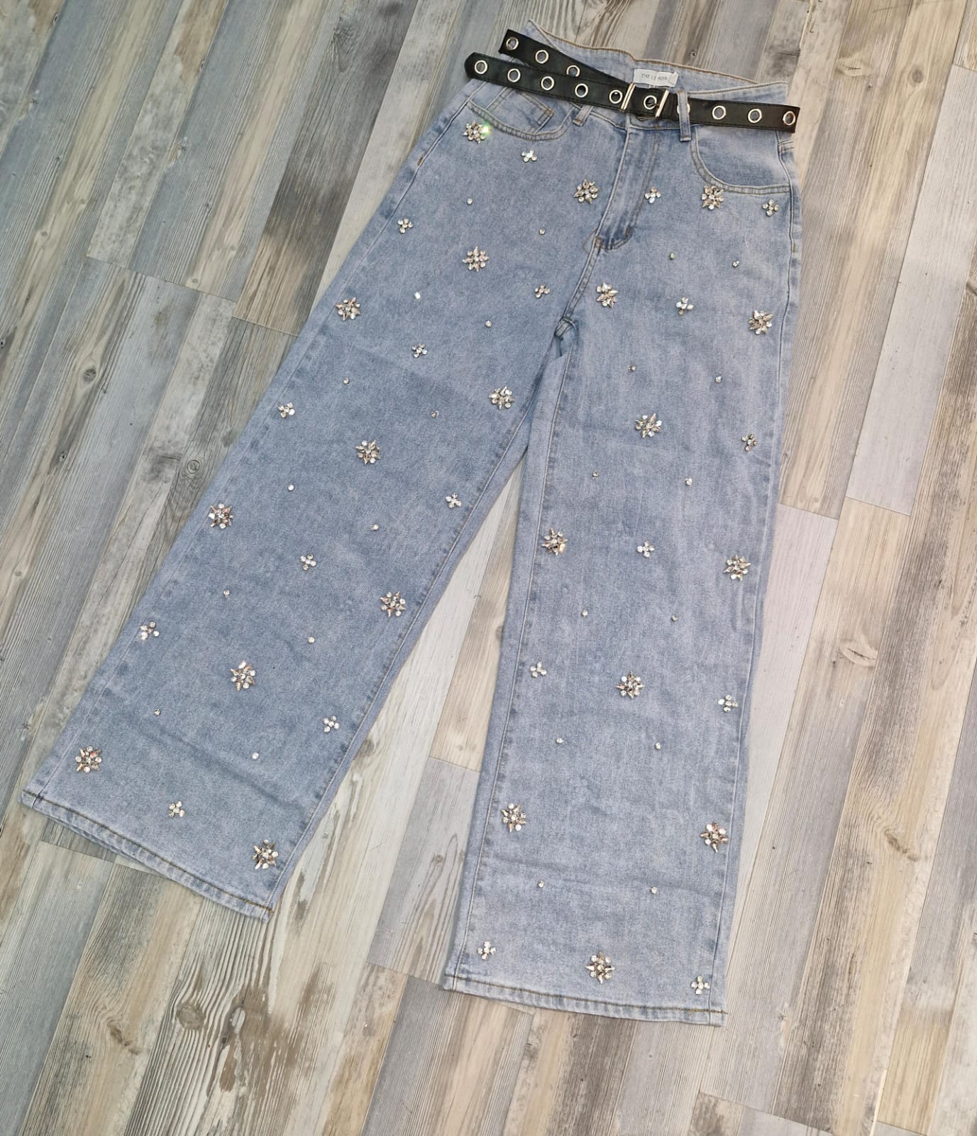 Pantalón LM1081 Mezclilla Oscuro y Claro Tallas M y L  Petit Curvy Ideal Para Uso Diario Casual Con Flores De  brillos Platas Moda Femenina Mexicana Viral tendencia