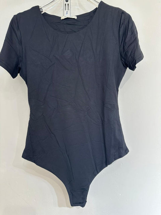 Body Scoop Manga Corta Licra Talla S M y G En Diversos Colores Para Petit y Curvy Casual Elegante Para Uso Diario Viral Tendencia Moda Mexicana