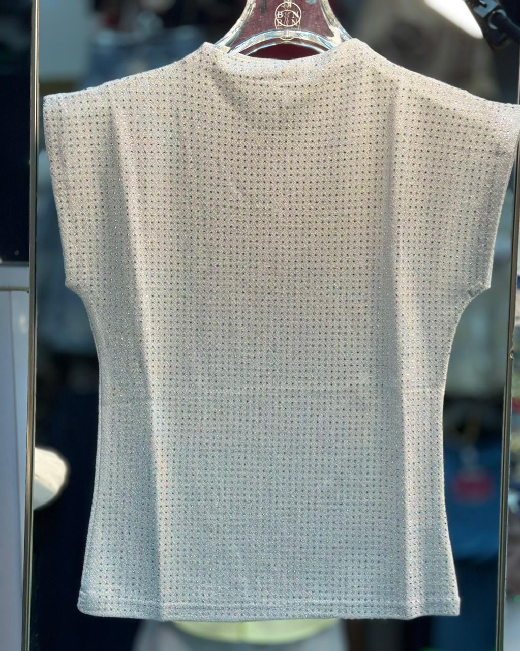 Blusa Britney Con Brillos Talla S/M y G/XL Sin Mangas Ideal Para Esta Temporada Tela Mesh Moda Femenina Petit Curvy Tendencia Viral Casual Elegante