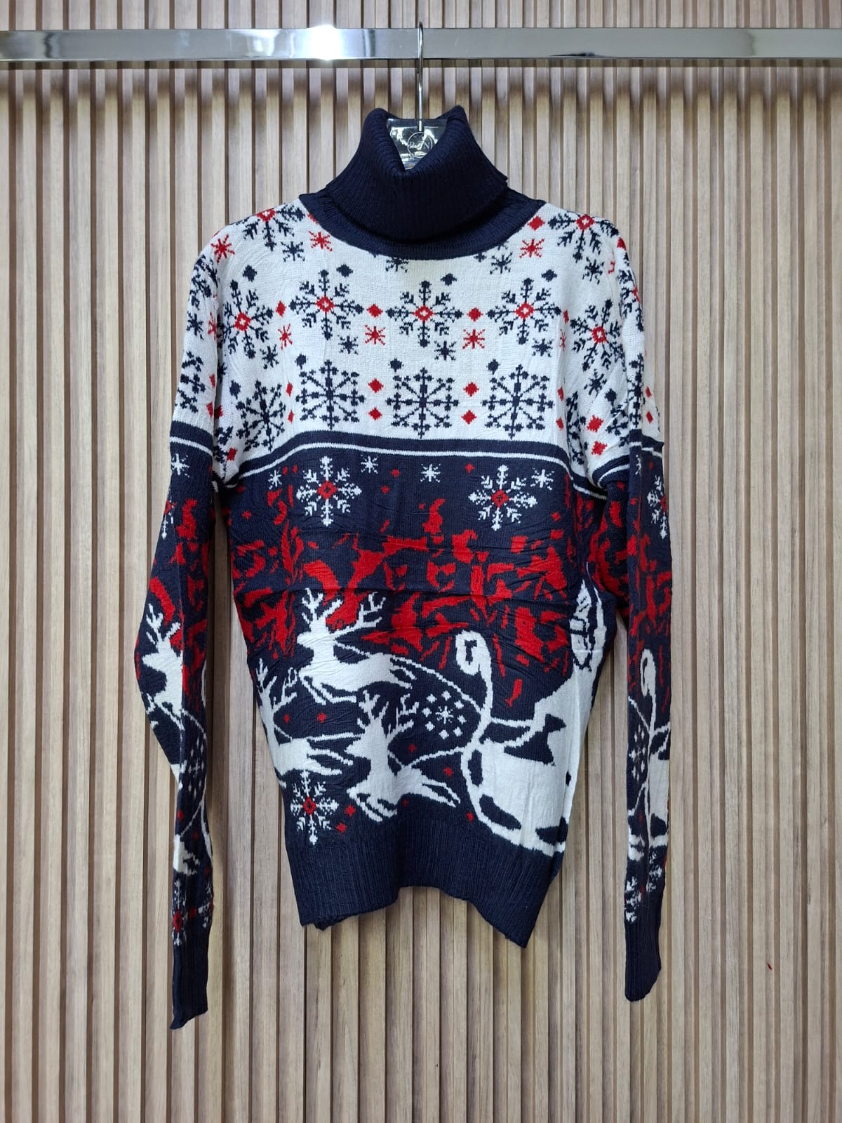 Suéter de Renos y Nieve ZM11718: Tu pase al Polo Norte. Calido, Para Uso En Temporada De Invierno, Comodo, Tejido Suave