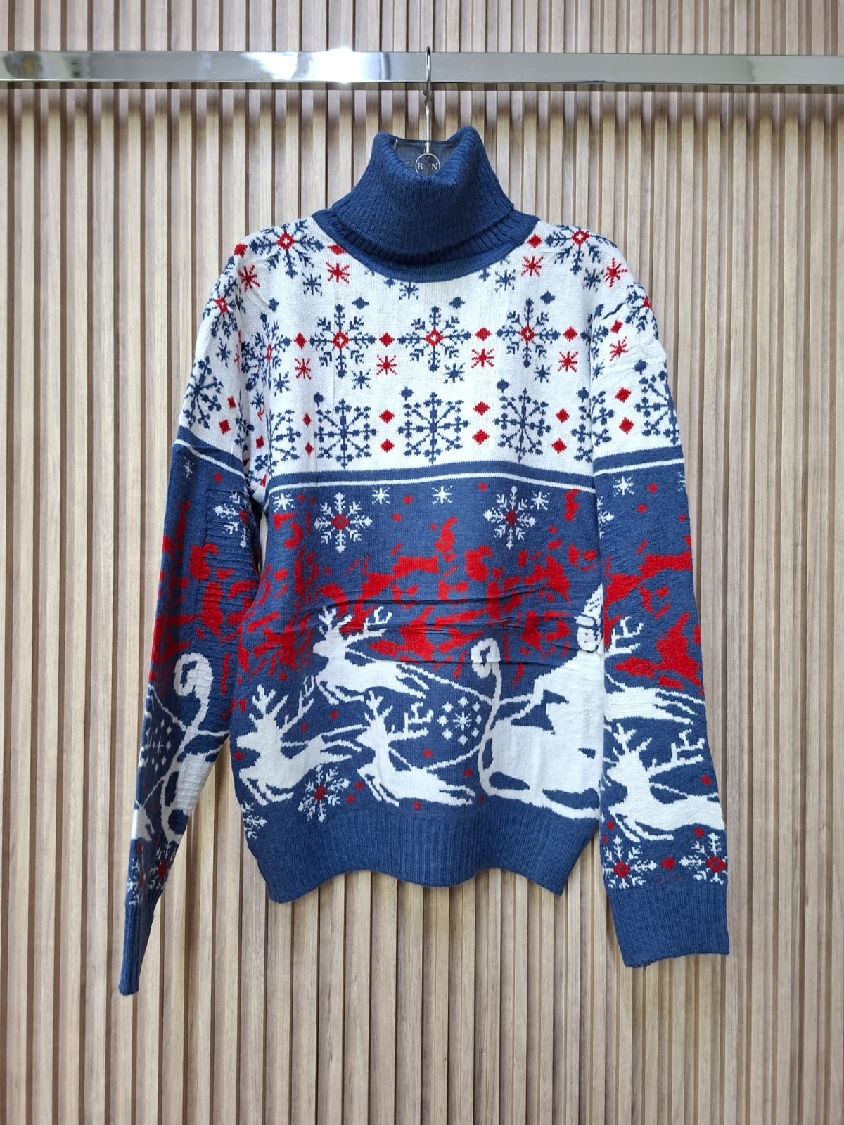 Suéter de Renos y Nieve ZM11718: Tu pase al Polo Norte. Calido, Para Uso En Temporada De Invierno, Comodo, Tejido Suave