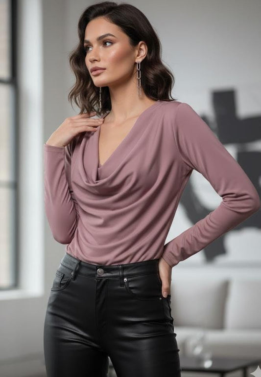 Blusa Malva Glamour. Con Estilo Y Elegancia, Femenina, Sofisticada, Versatil, Ideal Para Sentirte Poderosa Y Delicadamente Chic.