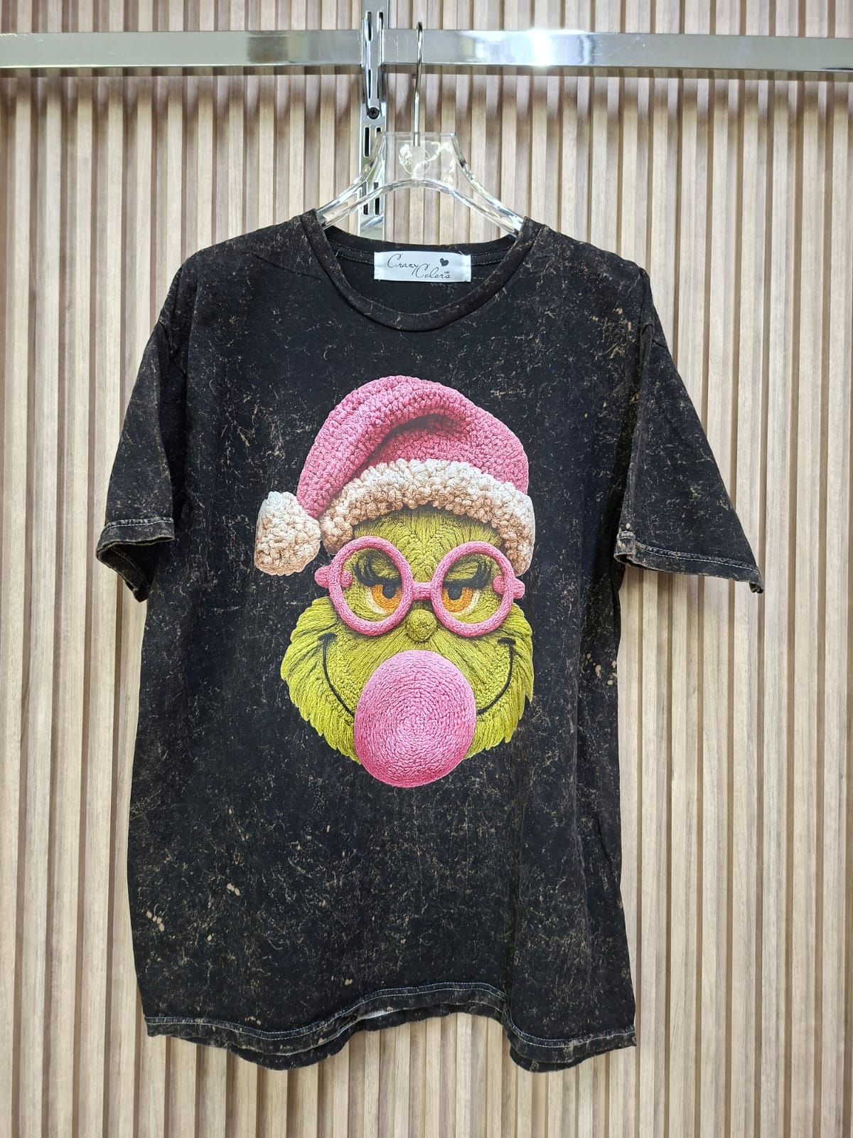 Blusa Bomba Sonrrisa Verde. Casual, De Tela Suave, Combinable, Femenino, Chic Con Aires Navideños.