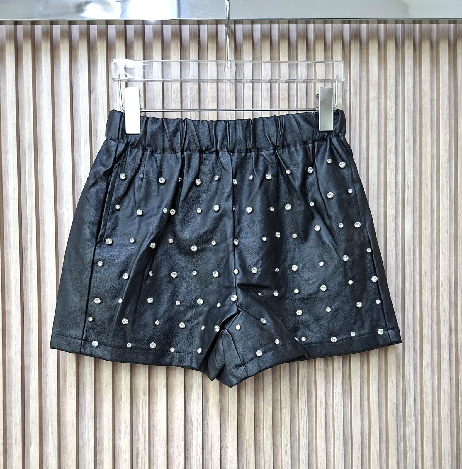Short Vinipiel Estrella 2897