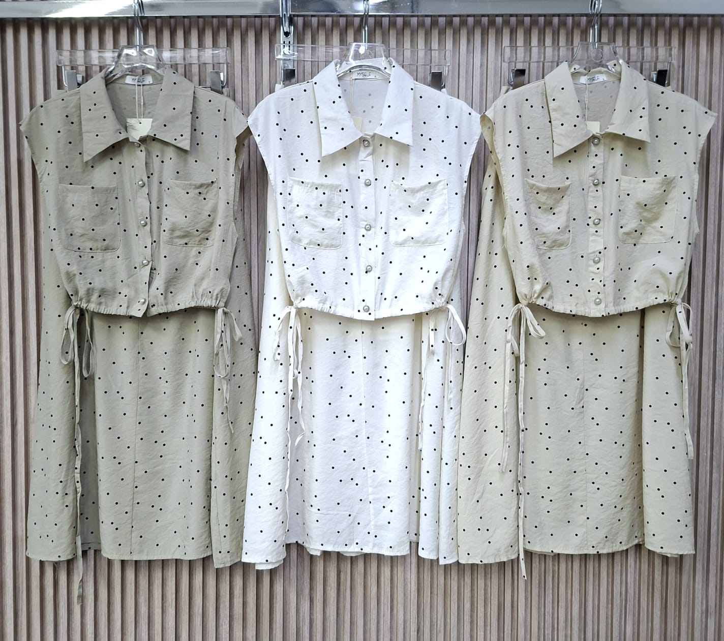 Set M5325SE Brisa. Modelo De Falda Y Blusa, Super Femenino, Comodo, Fresco, La Blusa Tiene Corte Crop Top Con Ajustadores A Los Lados, Se Pueden Usar Las 2 Piezas Juntas O Separadas.