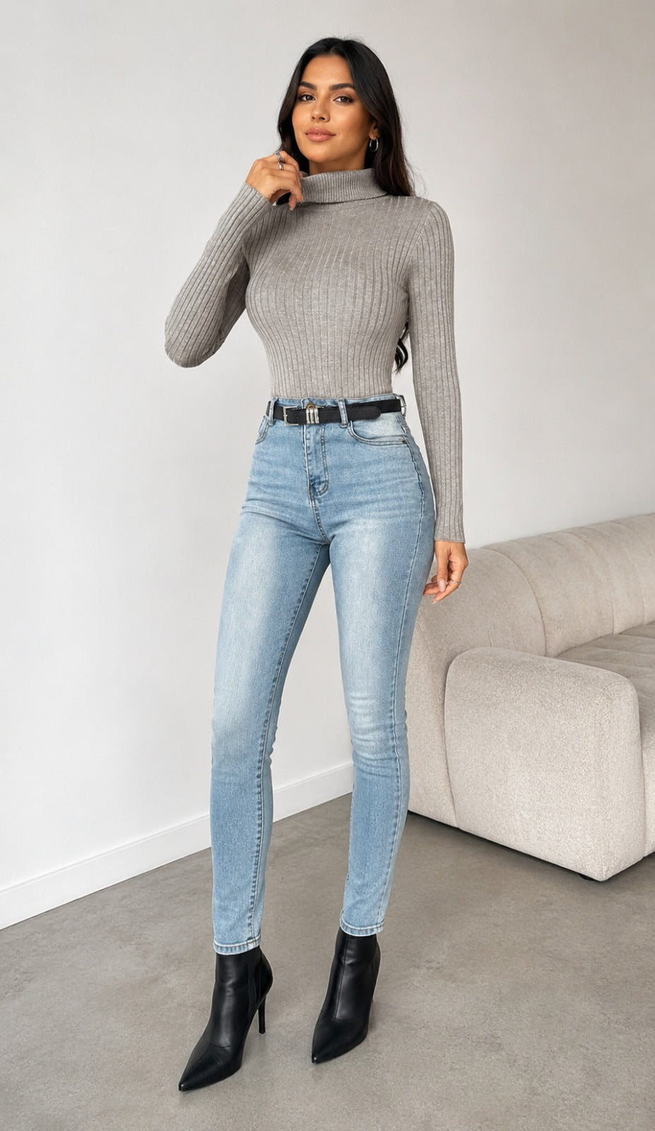 Blusa De Cuello Alto Tejido.