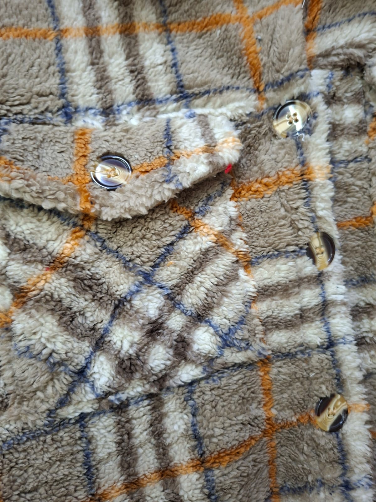 Camisola Nordic JK1078H Talla Compartida S/M y G/XL Teddy Con Botones Carey Ideal Para El Invierno Para Petit y Curvy Tendencia Viral Moda Femenina Con Bolsas Funcionales Casual Otoñal Invierno