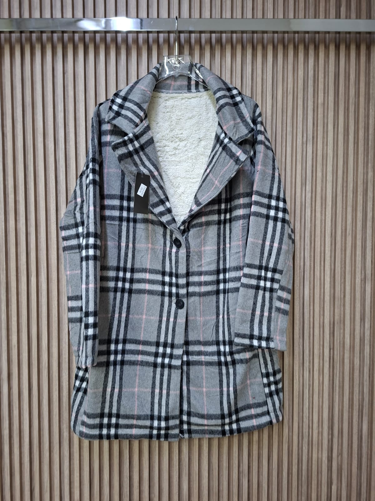 Abrigo Dinamarca  JK1057Q Talla S M G y XL Para Petit Curvy Ideal Para Invierno Largo Con Botones Aborregado Con Bolsas Funcionales Viral Moda Mexicana Tendencia Casual Elegante Para El Dia Dia