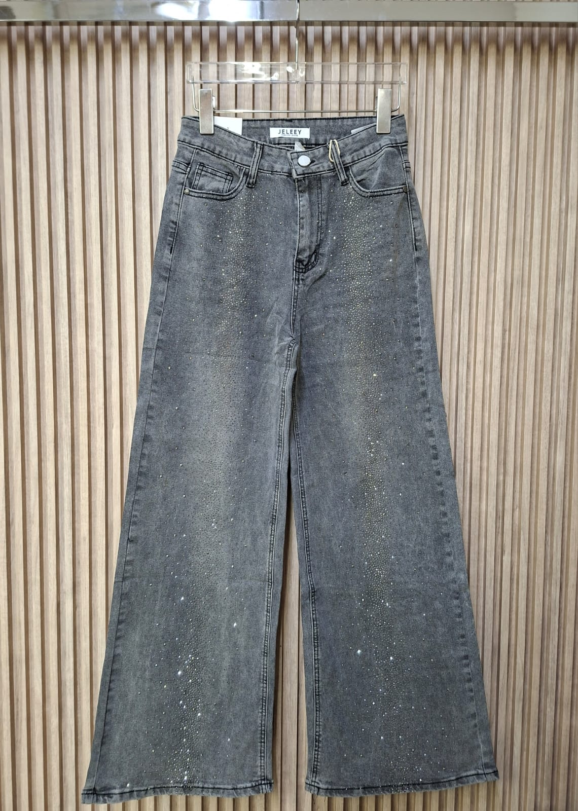 Pantalón Brillos Gris T7058