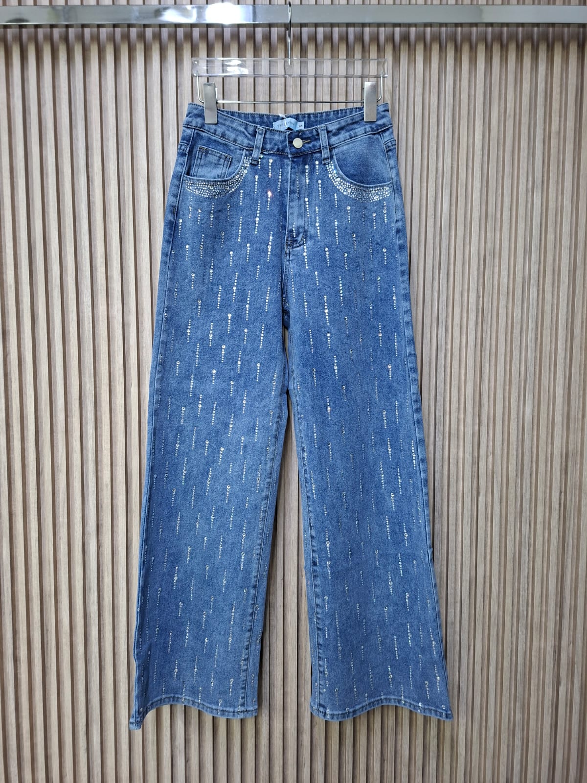 Pantalon LM1078 Talla S M y G En Mezclilla Clara Oscuro y Negro Con Brillos Enfrente Para Mujer Moda Femenina Viral Tendencia Corte Recto