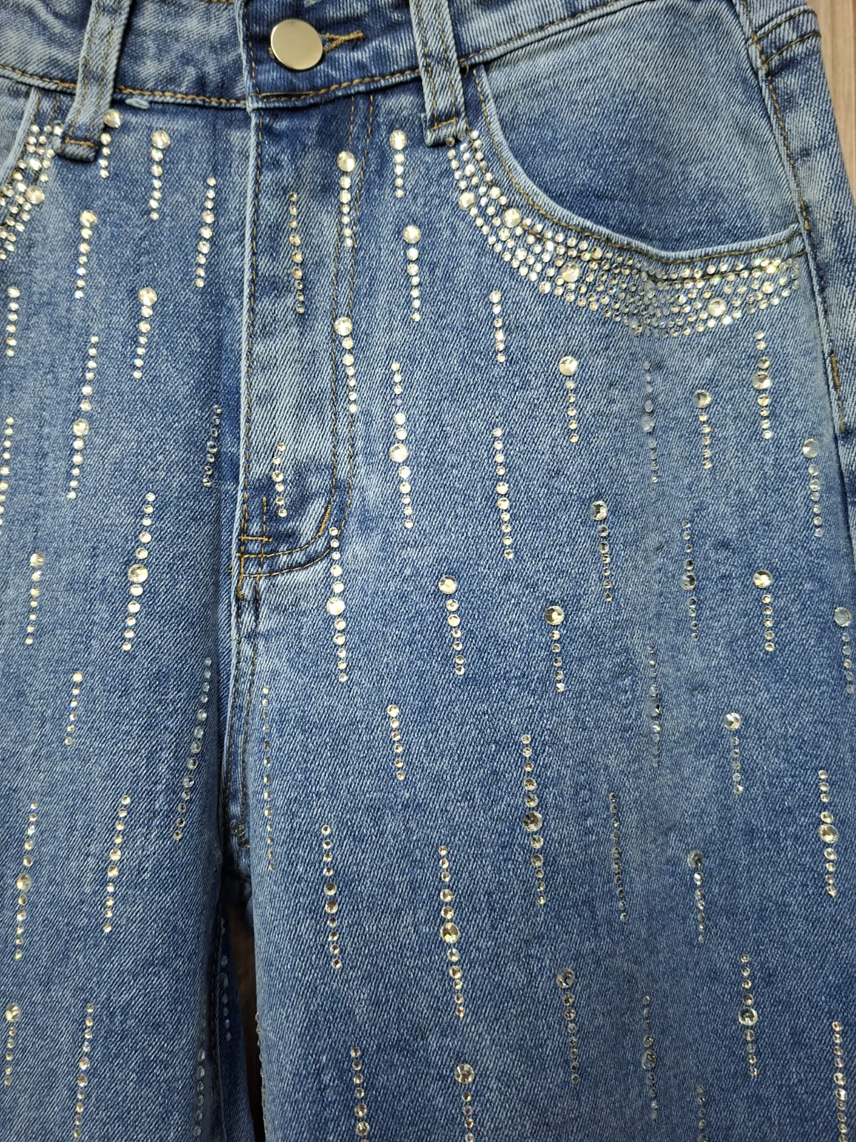 Pantalon LM1078 Talla S M y G En Mezclilla Clara Oscuro y Negro Con Brillos Enfrente Para Mujer Moda Femenina Viral Tendencia Corte Recto