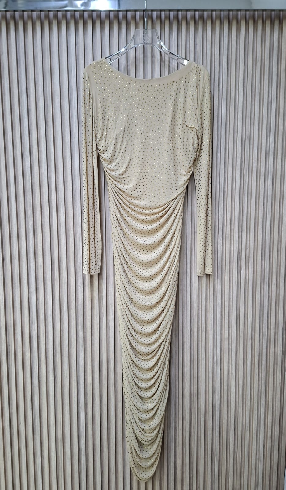 Vestido M53938DR Ambar Elegancia. Modelo Elegante, Curvy, Femenina, Atractiva Y Segura, De La Talla Ch A La G.