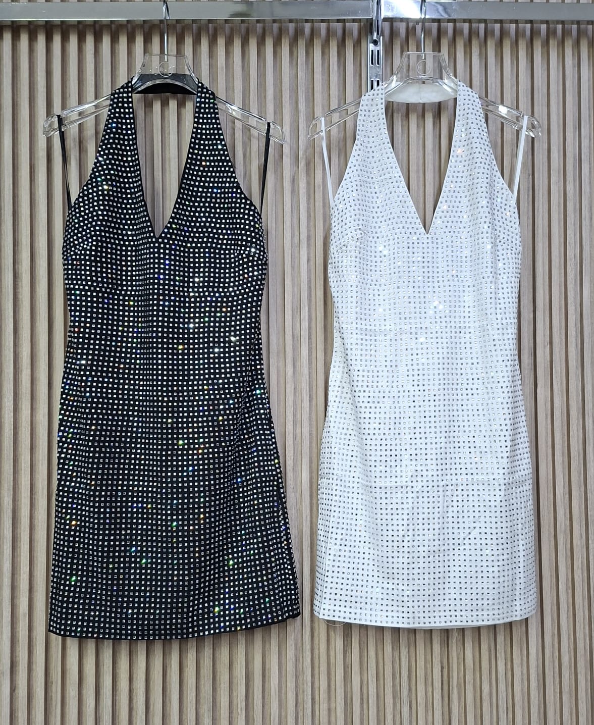 Vestido De Brillos LM9508 Damaris. Elegante, Super lindo, Con Un Toque De Glamour, Modelo Ideal Para Eventos Especiales, Es super Femeninom Y Chic.