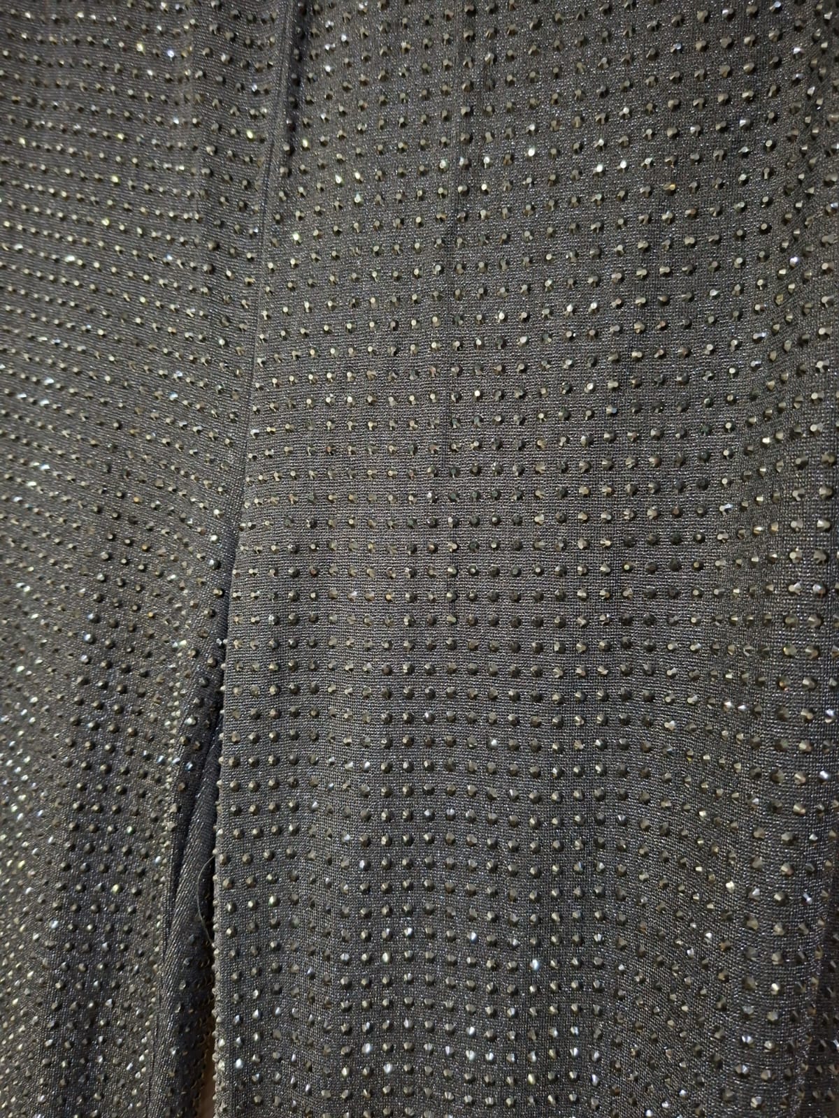 Set Brillos GYF24194 Julissa. Modelo Elegante, Que Combina Elegancia, Glamour y Sofisticacion, Ideal Para Resaltar En Eventos Importantes.