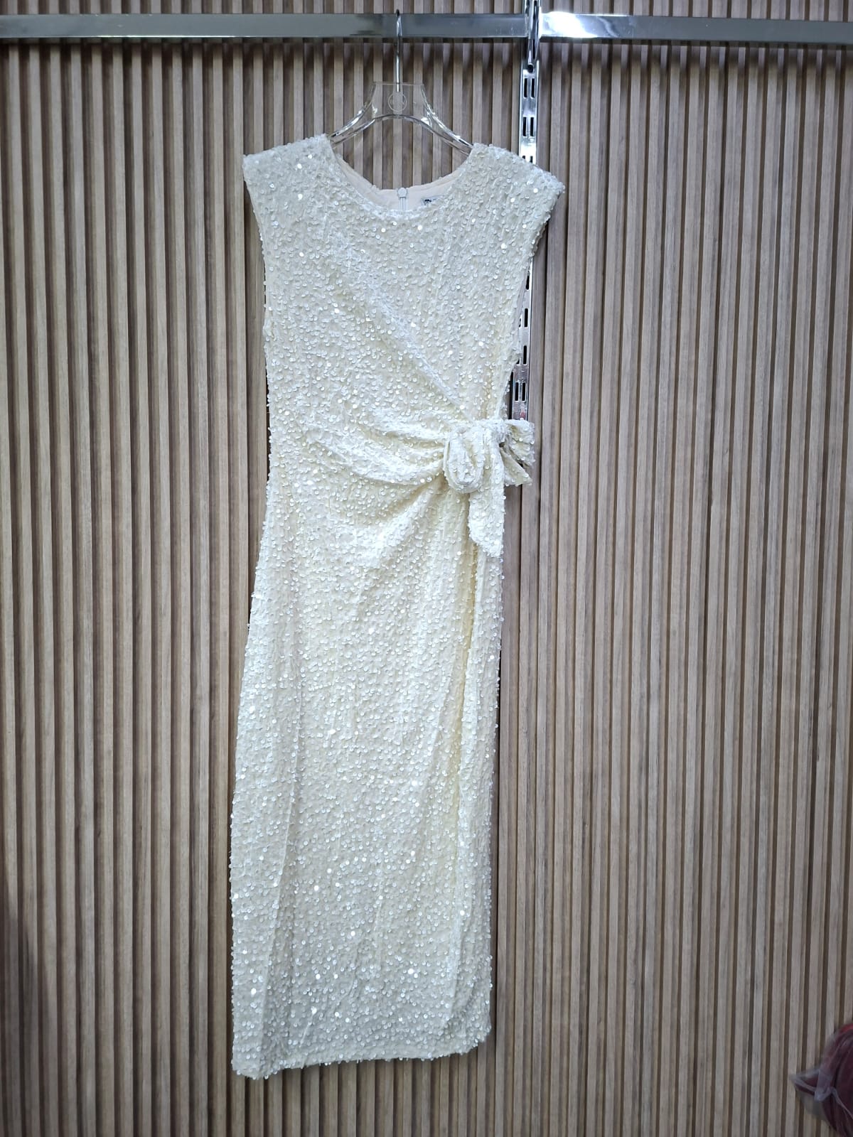 Vestido Lentejuelas ST24641 Daniela. Modelo Clasico Elegante, Con Un Toque Apasionado, Ideal Para Estas Fechas Decembrinas O Bien Para Cualquier Evento Especial.