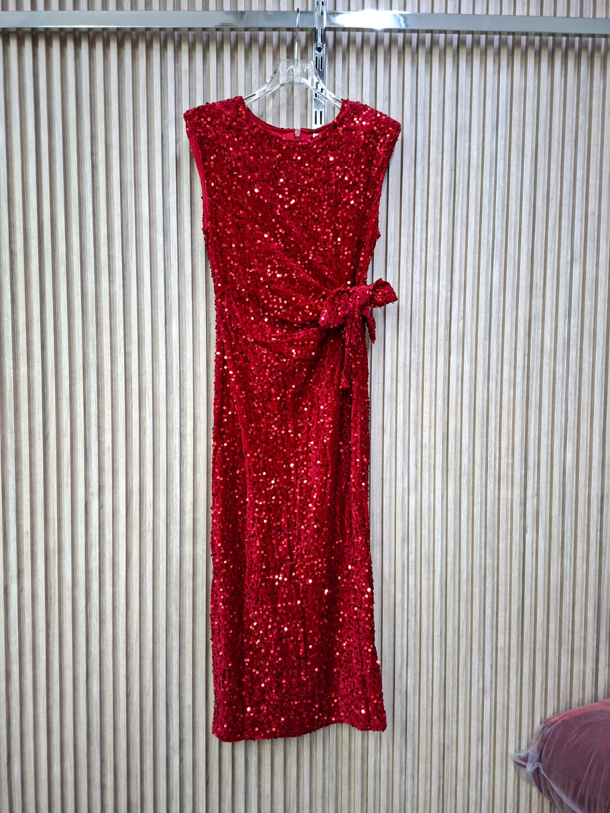 Vestido Lentejuelas ST24641 Daniela. Modelo Clasico Elegante, Con Un Toque Apasionado, Ideal Para Estas Fechas Decembrinas O Bien Para Cualquier Evento Especial.