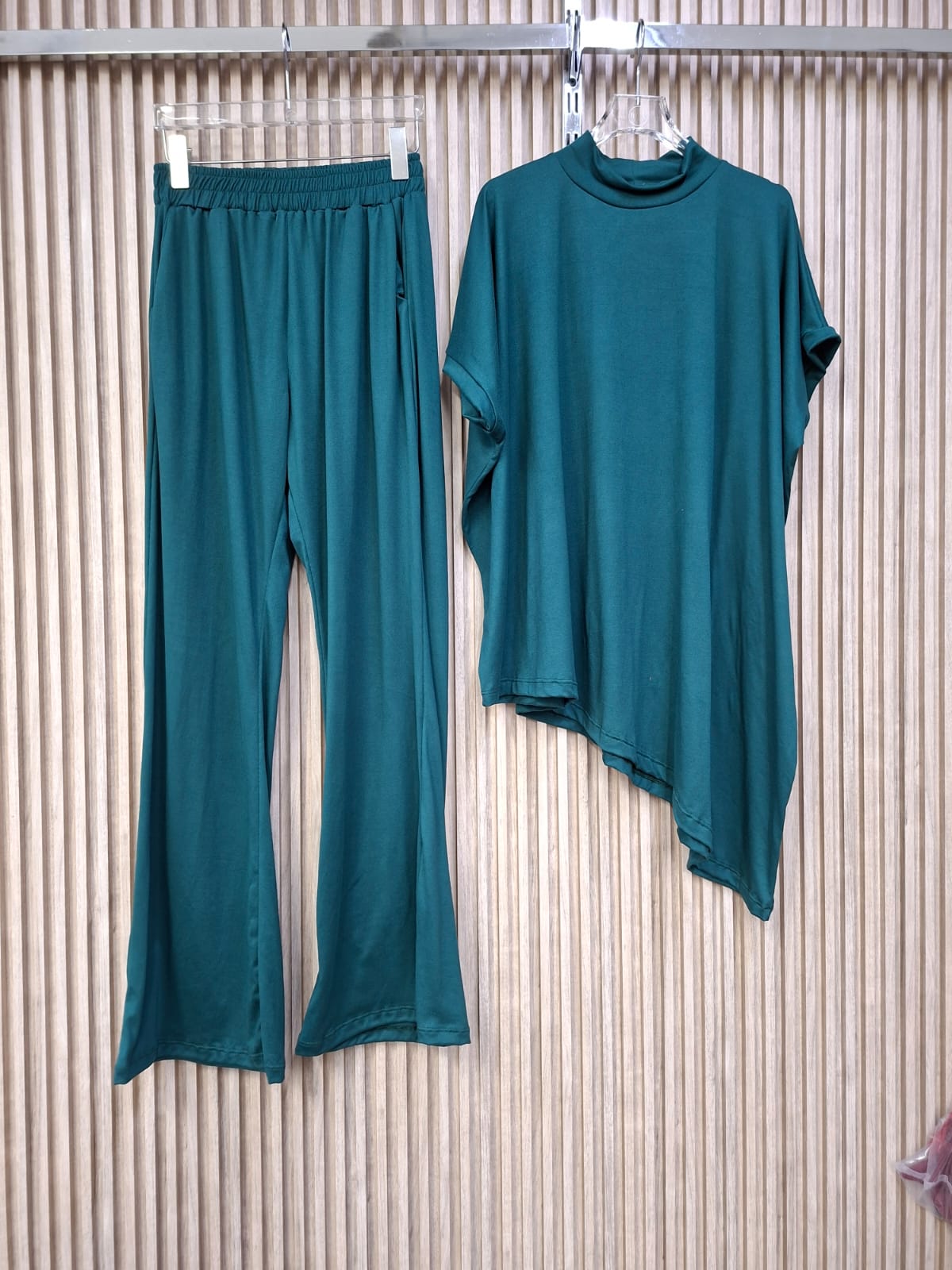 Set Amelia Brush. Modelo Comodo, Fresco, Casual, Para Uso Del Dia  A Dia, De Tela Suave, Para Tallas Curvy, Super Femenino.