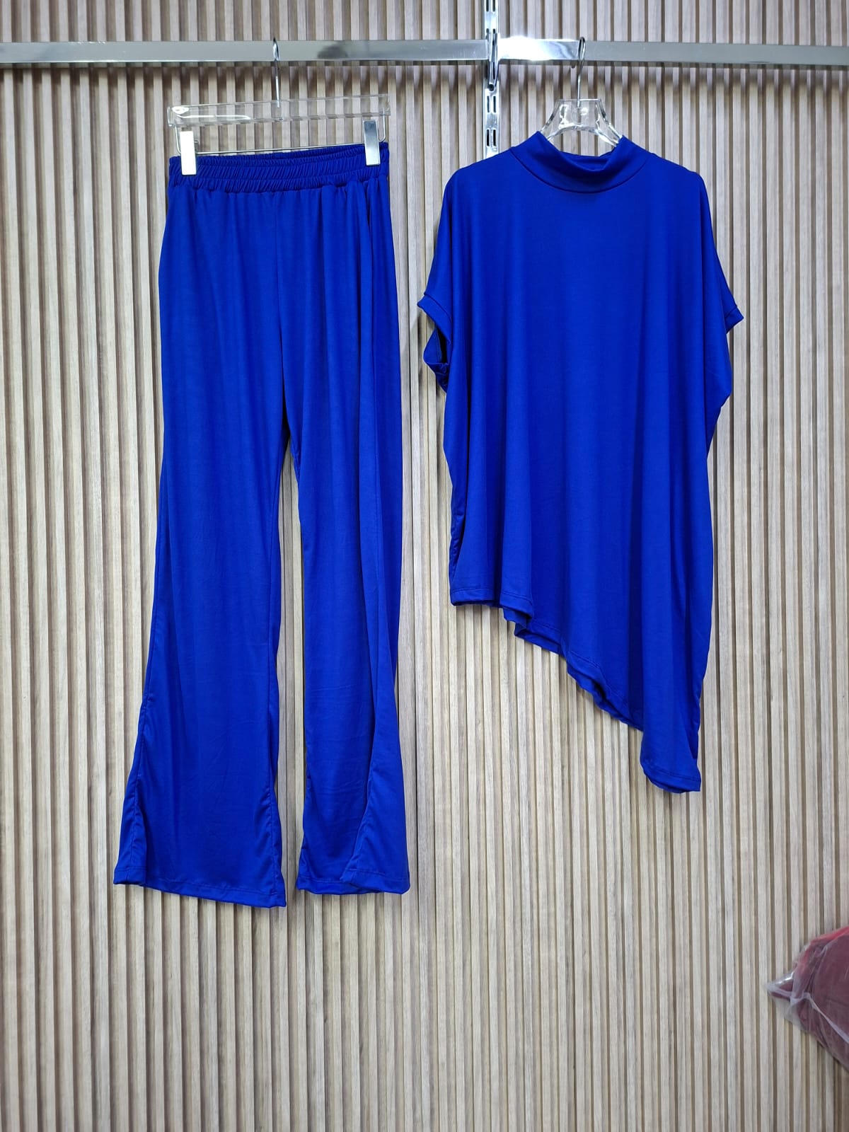 Set Amelia Brush. Modelo Comodo, Fresco, Casual, Para Uso Del Dia  A Dia, De Tela Suave, Para Tallas Curvy, Super Femenino.