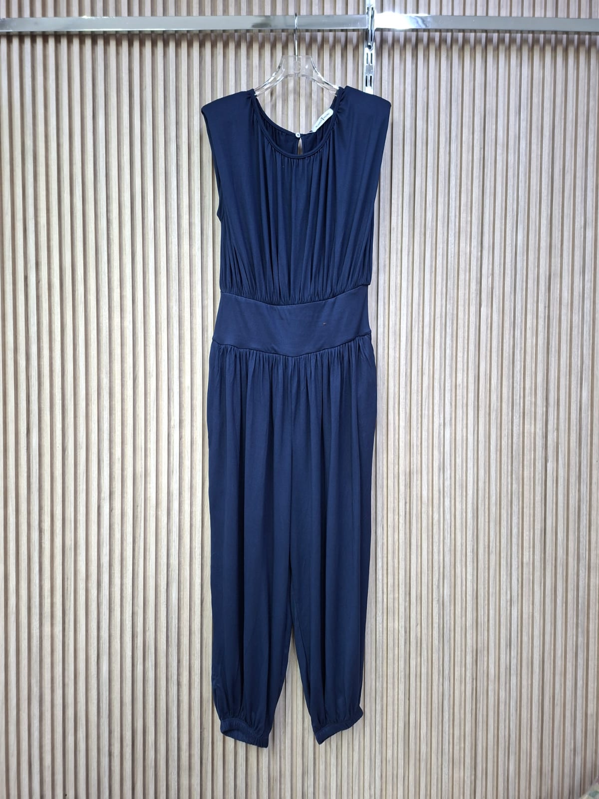 Palazzo Imperio Hombreras. Modelo Elegante Y Comodo, Que Te Hara Sentir Libre, Poderosa Y Fresca, Esta Hecho De Tela Brush Calida Y Suave, Es Super Femenino, Ideal Para Eventos Donde Te Puedas Sentir Sofisticada.