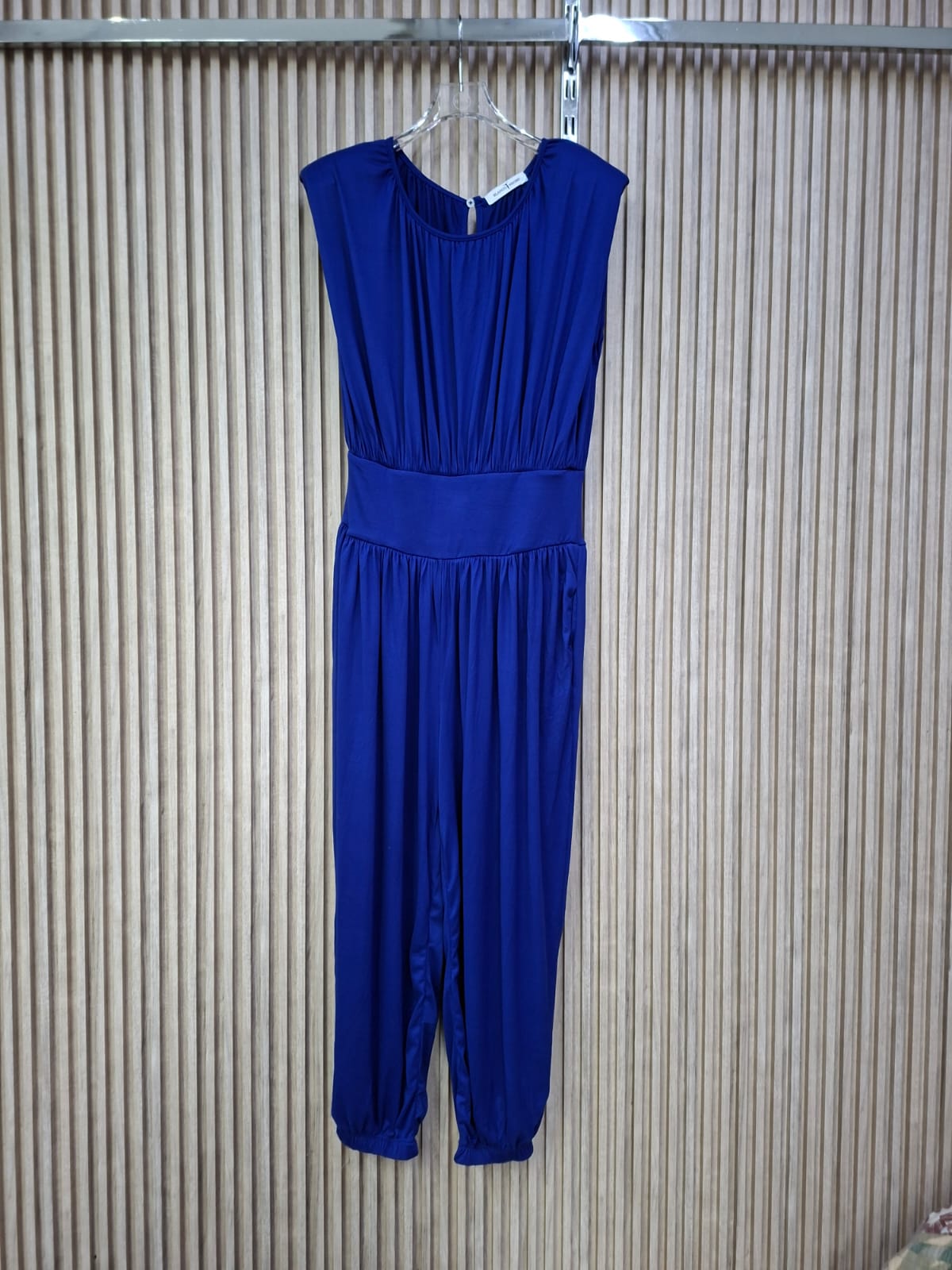 Palazzo Imperio Hombreras. Modelo Elegante Y Comodo, Que Te Hara Sentir Libre, Poderosa Y Fresca, Esta Hecho De Tela Brush Calida Y Suave, Es Super Femenino, Ideal Para Eventos Donde Te Puedas Sentir Sofisticada.